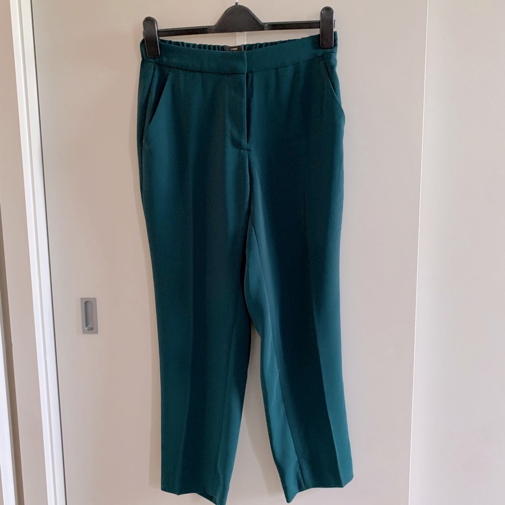 Emerald green tapered pant